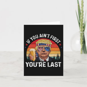 Tarjeta Divertido Vintage 4 de julio Donald Trump Bebiendo