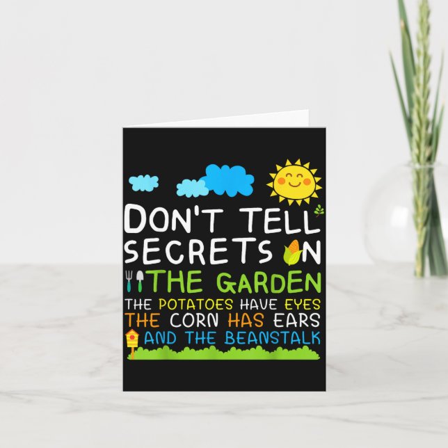 Tarjeta Don't Tell Secret In The Garden Funny Gardener  (Anverso)