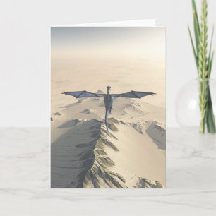 Tarjeta Dragón azul volando sobre las montañas de invierno