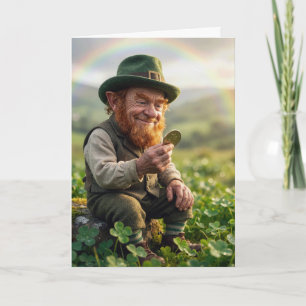 Tarjeta Duende Irlandés Admirando una Moneda de Oro