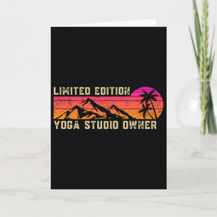 Tarjeta Dueño de estudio de yoga profesional trabajador de