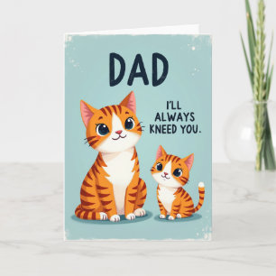 Tarjeta dulce del Día del Padre con gato amasando