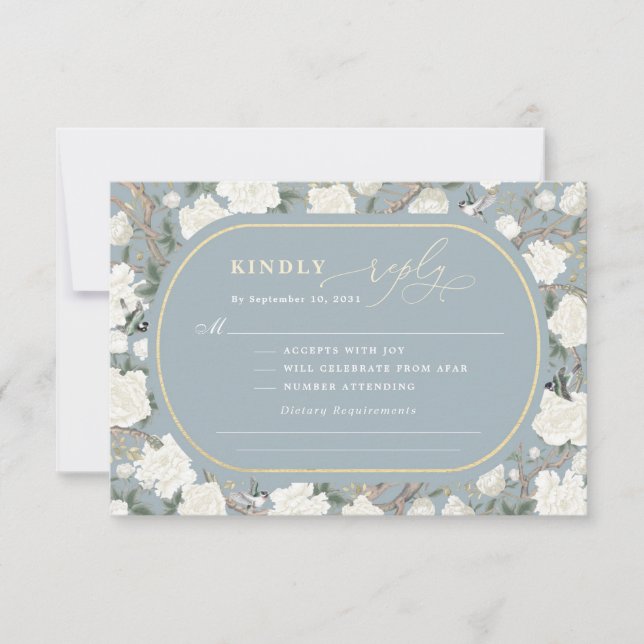 Tarjeta Dusty Blue Chinoiserie Flores de Marfil Boda RSVP (Anverso)