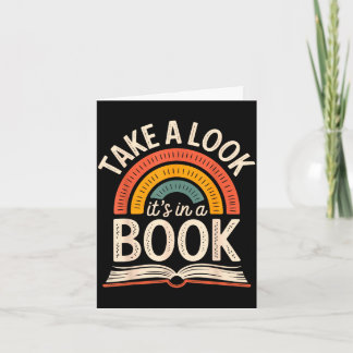 Tarjeta Echa un vistazo en un libro retro lectura bibliófi