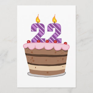 Tarjeta Edad 22 en la torta de cumpleaños