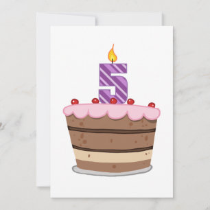 Tarjeta Edad 5 en el pastel de cumpleaños