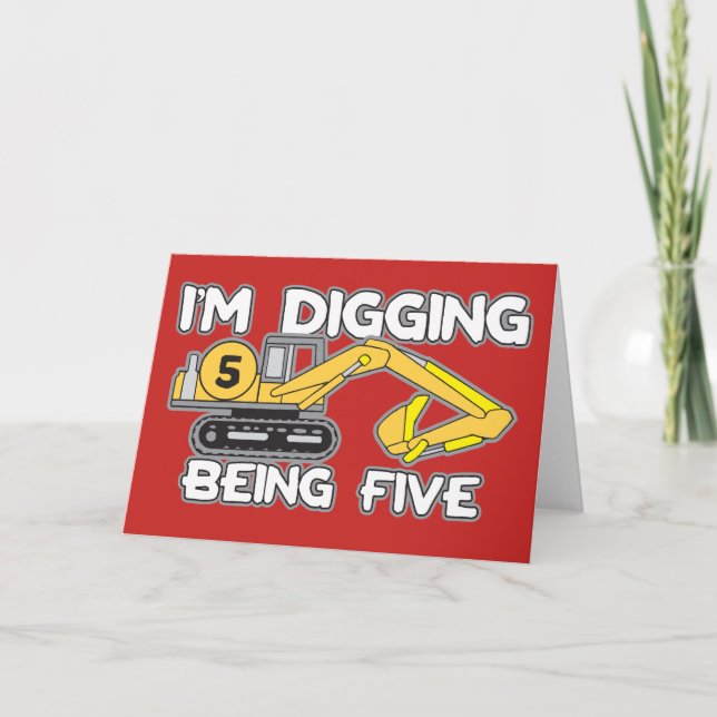 Tarjeta El 5to cumpleaños del niño que estoy cavando (Anverso)