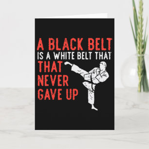 Tarjeta El cinturón negro nunca dejó de inspirar a Karate 