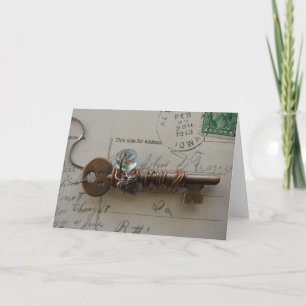 Tarjeta El collar de medios mixtos clave y de corazón sigu