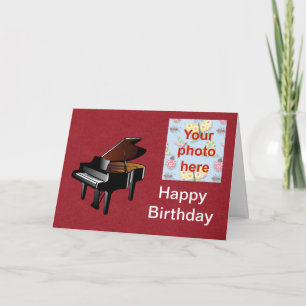 Tarjeta El feliz cumpleaños con el piano añade la foto