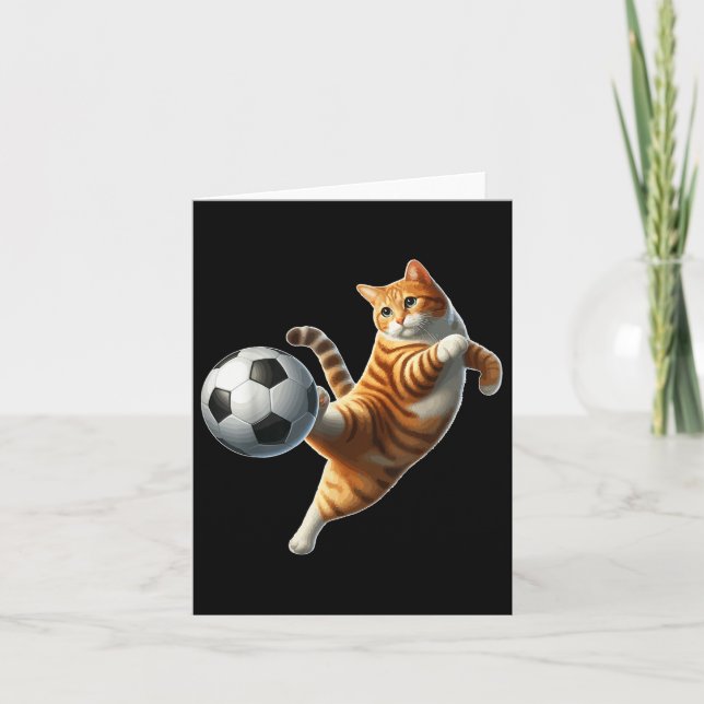 Tarjeta El gato juega disfraz de fútbol, el dueño del gato (Anverso)