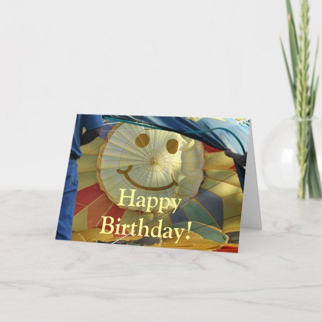 Tarjeta El globo de Airial que infla Smilie hace frente a (Anverso)