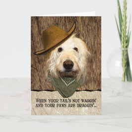 Tarjeta El Labradoodle Gracioso En La Gorra Bandana De Cow