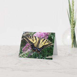 Tarjeta El nuevo día cultiva un huerto Swallowtail