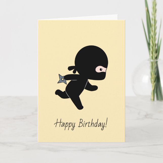 Tarjeta El pequeño Ninja que corre en cumpleaños amarillo (Anverso)