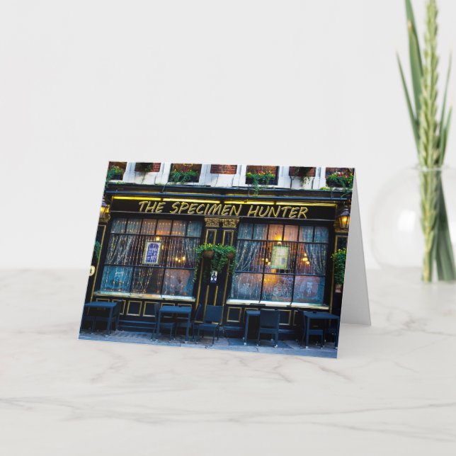 Tarjeta El pub de cazadores de especímenes (Anverso)