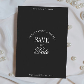 Tarjeta elegante en blanco y negro para guardar la
