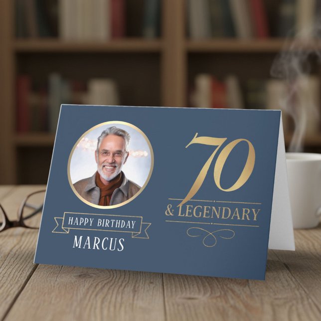 Tarjeta Elegante marina y oro 70 y legendario cumpleaños (Subido por el creador)