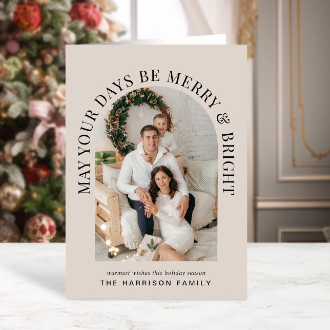Tarjeta Elegante Navidades de Arco Foto Merry Bright Taupe (Share the love and warmth of the season with an elegant arch photo Christmas card)