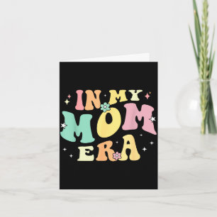 Tarjeta En la era de mamá amante retro genial día de la ma