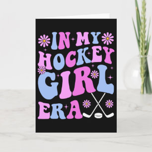 Tarjeta En Mi Era de Chica de Hockey Groovy Día de Juego d