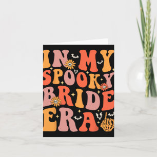 Tarjeta En mi espantosa era de novia Groovy Halloween Boda