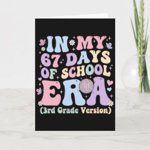 Tarjeta En Mis 67 Días de Era Escolar 3er Grado Retro dive