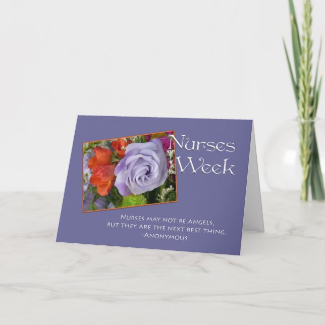 Tarjeta Enfermeras Semana-Bonito morado floral con cita (Anverso)