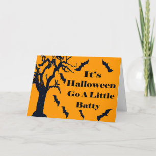 Tarjeta ¡Es Halloween - va un poco extravagantemente!