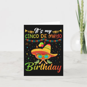 Tarjeta Es mi primer cumpleaños de mayo gracioso cinco de