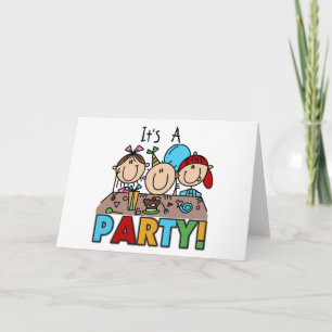 Tarjeta Es una camiseta de fiesta de cumpleaños y regalos