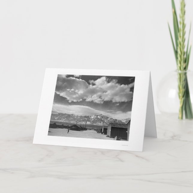 Tarjeta Escena de la calle de Manzanar, nubes 1943 (Anverso)