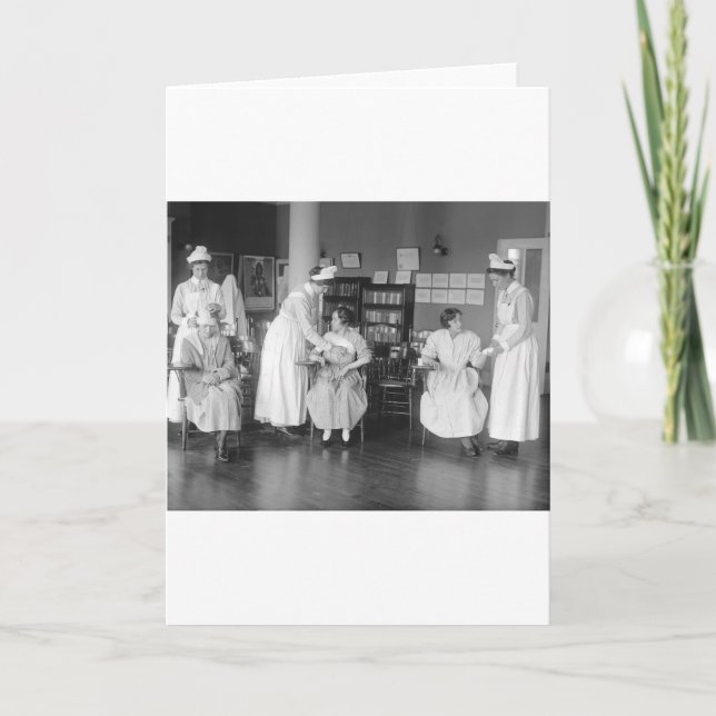 Tarjeta Escuela de enfermería, principios del siglo XX (Anverso)