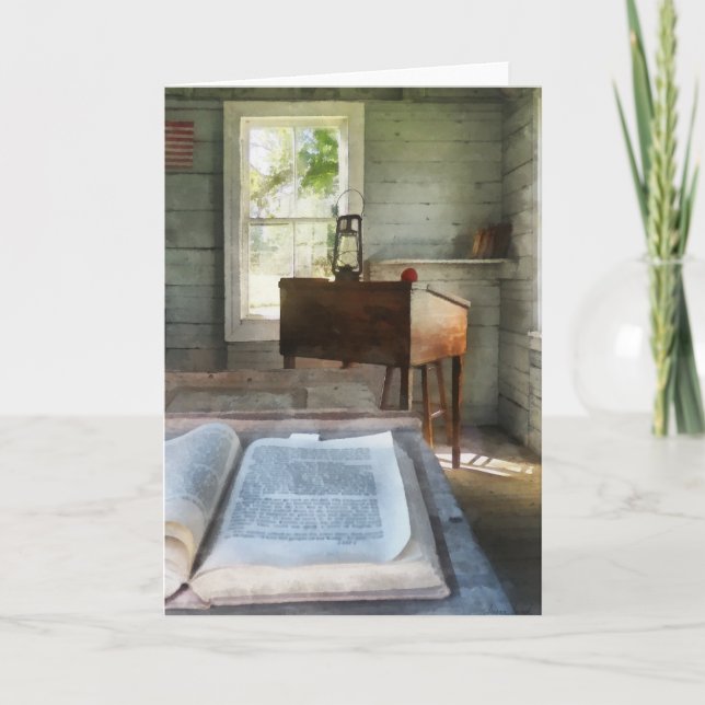 Tarjeta Escuela de una habitación con libro (Anverso)