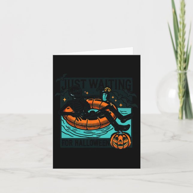 Tarjeta Esperando A Halloween Relajando El Espectáculo De  (Anverso)
