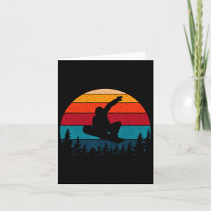 Tarjeta Esquiador de atardecer retro vintage para snowboar