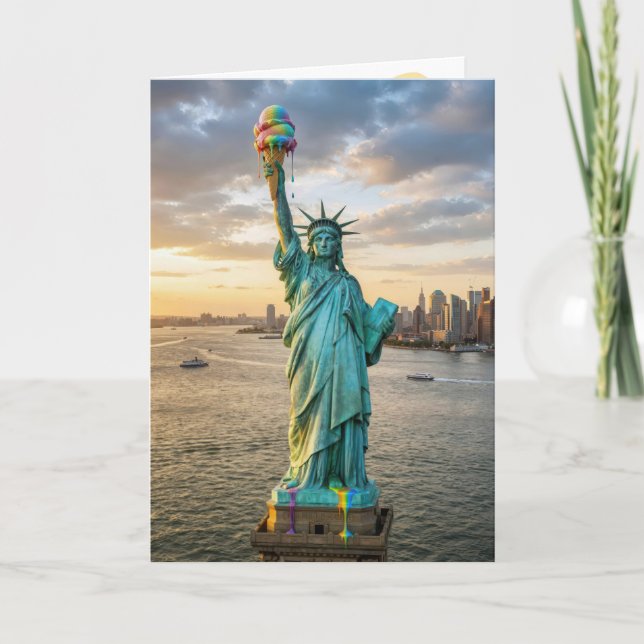 Tarjeta Estatua de la Libertad de cumpleaños con cono de h (Anverso)