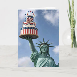 Tarjeta Estatua de la Libertad sosteniendo una tarta de cu