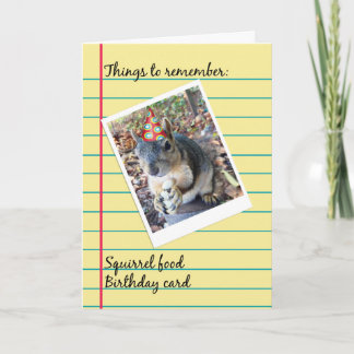 Tarjeta Extraña ardilla divertida de cumpleaños en Gorra F