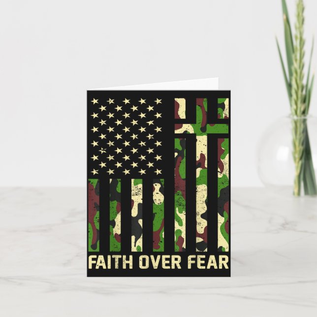 Tarjeta Faith Over Fear Christian Americn Flag Camouflage  (Anverso)