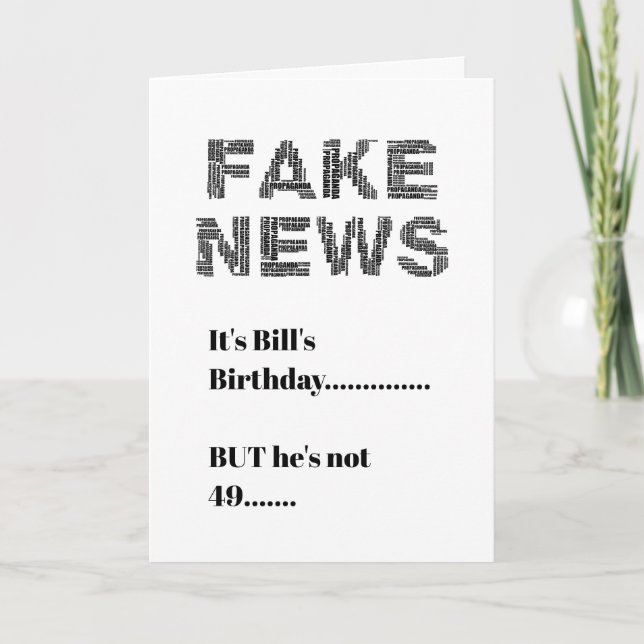 Tarjeta FALSO NOTICIA 50.º saludo de cumpleaños (Anverso)