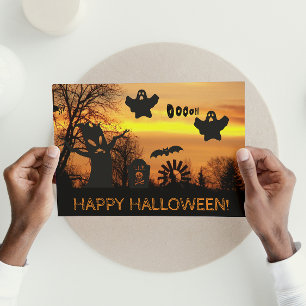 Tarjeta Fantasmagóricos fantasmas y murciélagos en la noch