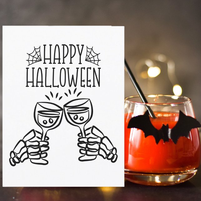 Tarjeta Felices brasas de Halloween Skeleton Wine Toast mo (Subido por el creador)