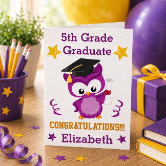 Tarjeta Felicidades graduado de 5to grado tema púrpura y d