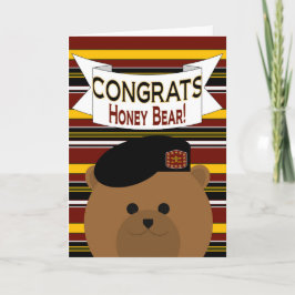 Tarjeta Felicidades Héroe del Ejército del oso de la miel