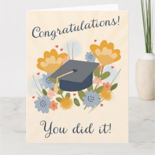 Tarjeta ¡Felicidades por tu graduación! Floral Grad para s
