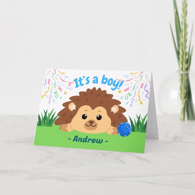 Tarjeta Felicitaciones a un lindo bebé niño con erizo (Anverso)