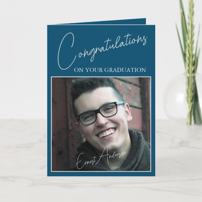 Tarjeta Felicitaciones Graduación de Foto de Graduado Azul (Anverso)
