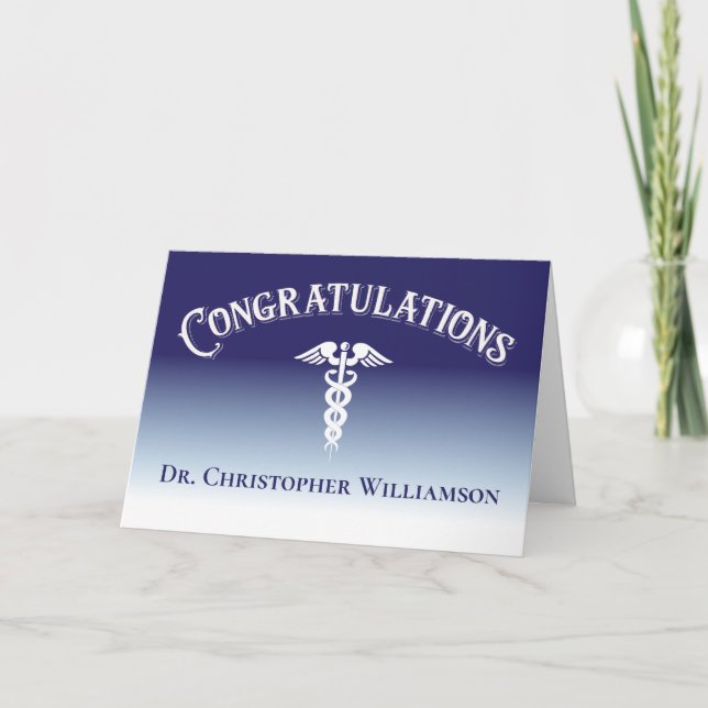 Tarjeta Felicitaciones Médico médico azul graduado (Anverso)