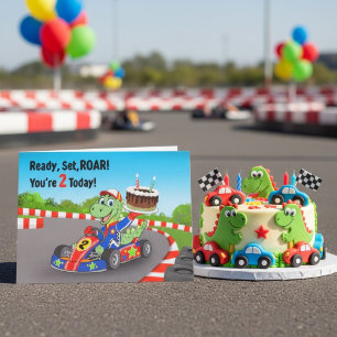 Tarjeta Feliz 2º Cumpleaños Dinosaurio Coche de Carreras L